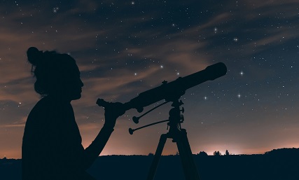  reflector or refractor telescope